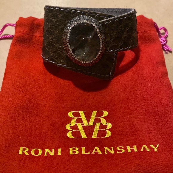Roni Blanshay Skin/Leather Cuff - Picture 13 of 13